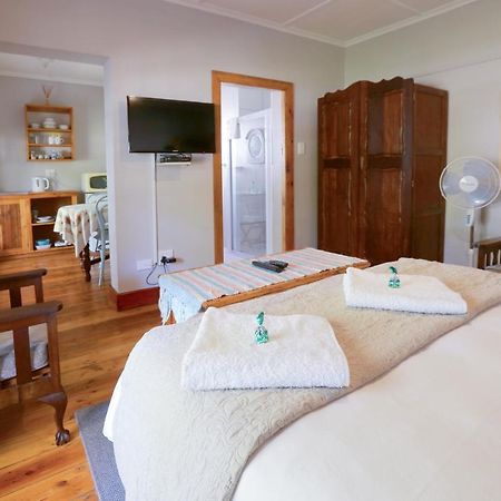 33 Berg Selfcatering Hotel Свелендам Екстериор снимка