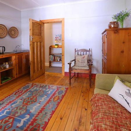 33 Berg Selfcatering Hotel Свелендам Екстериор снимка