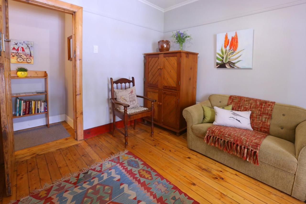33 Berg Selfcatering Hotel Свелендам Екстериор снимка