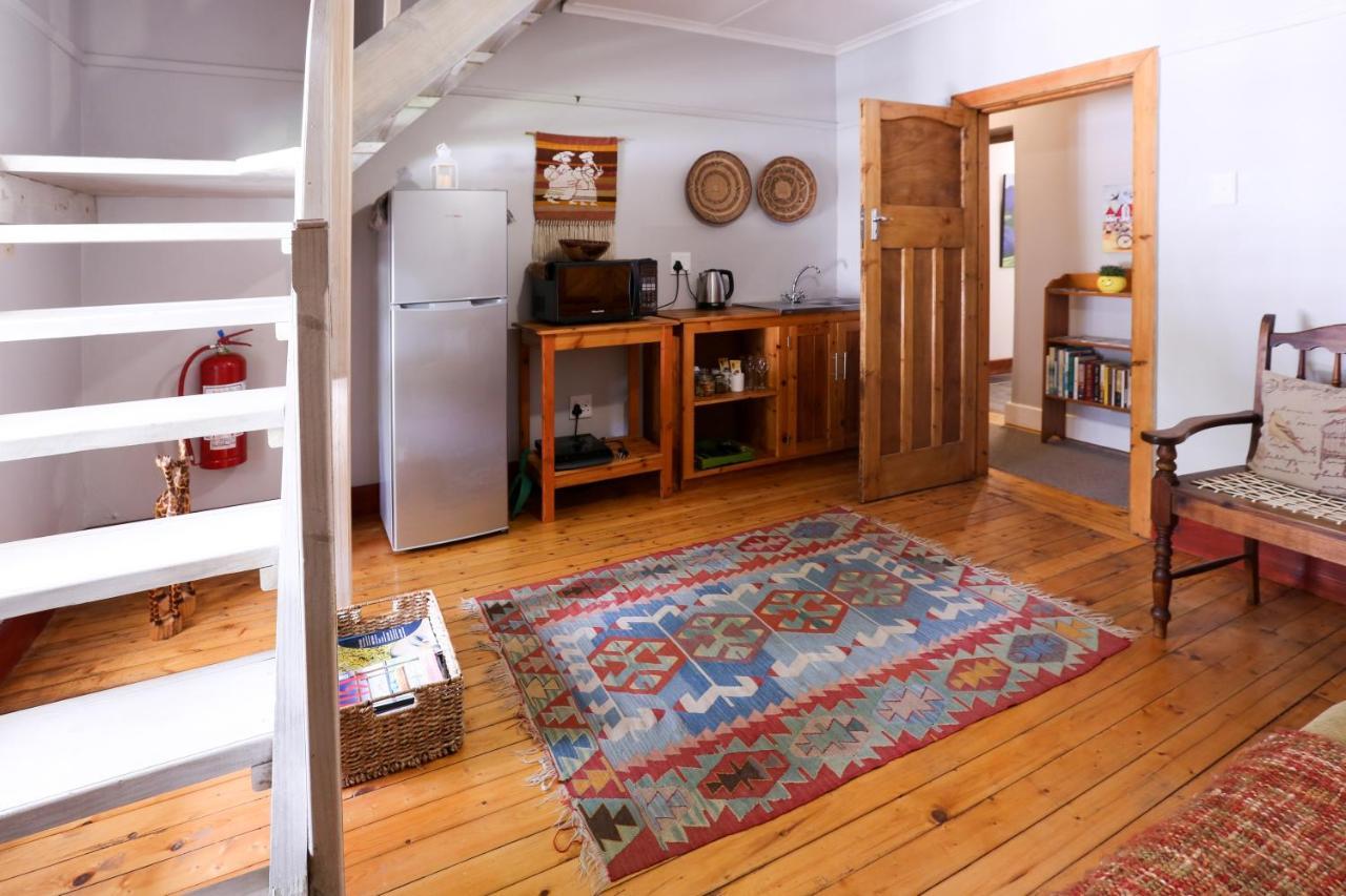 33 Berg Selfcatering Hotel Свелендам Екстериор снимка